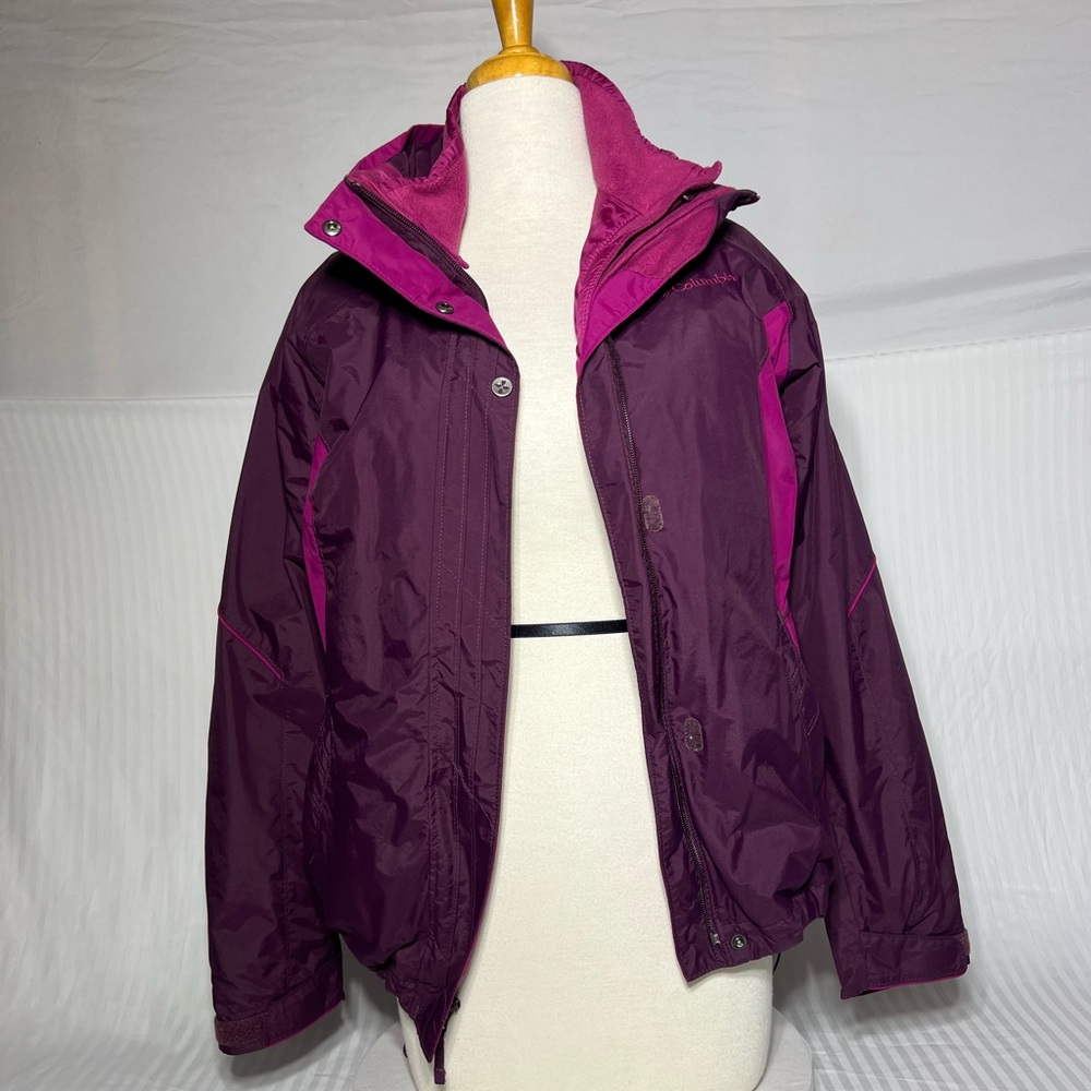 Columbia Women's Plum and Magenta Ski Jacket